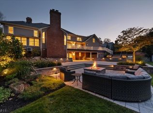 25 Nottingham Way, Warren, NJ 07059