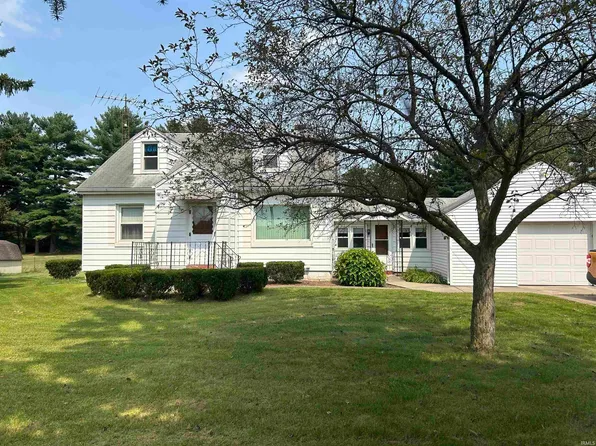 58188 Pear Rd, South Bend, IN 46619