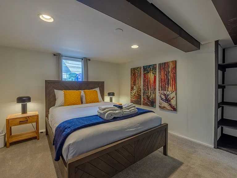 356 E Utopia Ave S — Photo 20