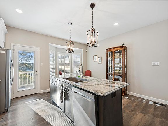 5th image of 16155 Lea Oak Ct