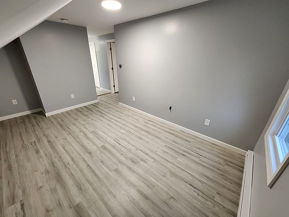 5th image of 28 Piedmont St #2B