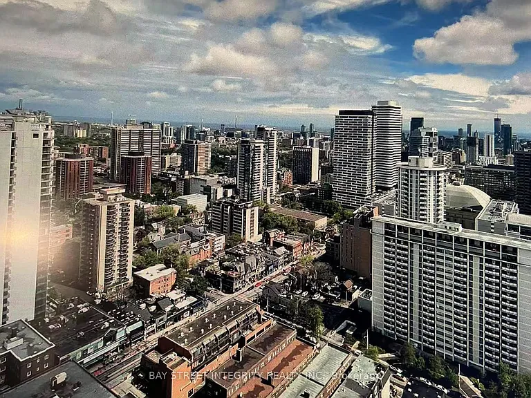 50 Wellesley St E #3502 — Photo 6