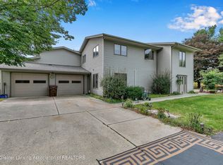 929 Dart Rd, Mason, MI 48854