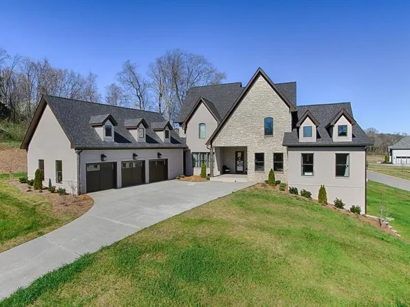 764 Split Rail Ln, Farragut, TN 37934
