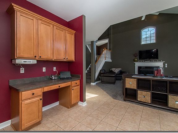 5th image of 2426 Berkshire Ave