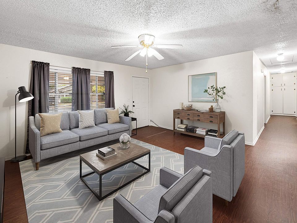 1st image of 516 W Blair St