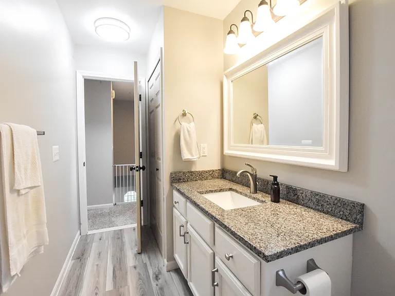 2049 Laurel Oak Dr — Photo 22