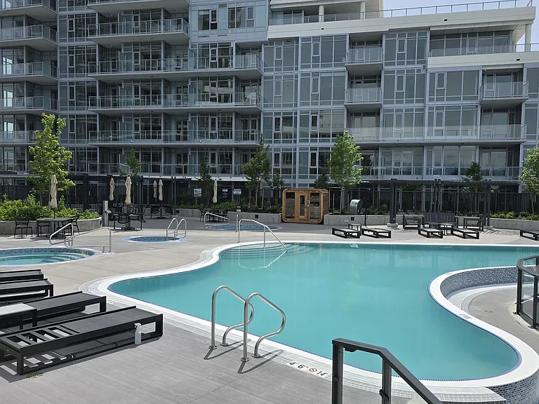 3700 Capozzi Rd #508 — Photo 35