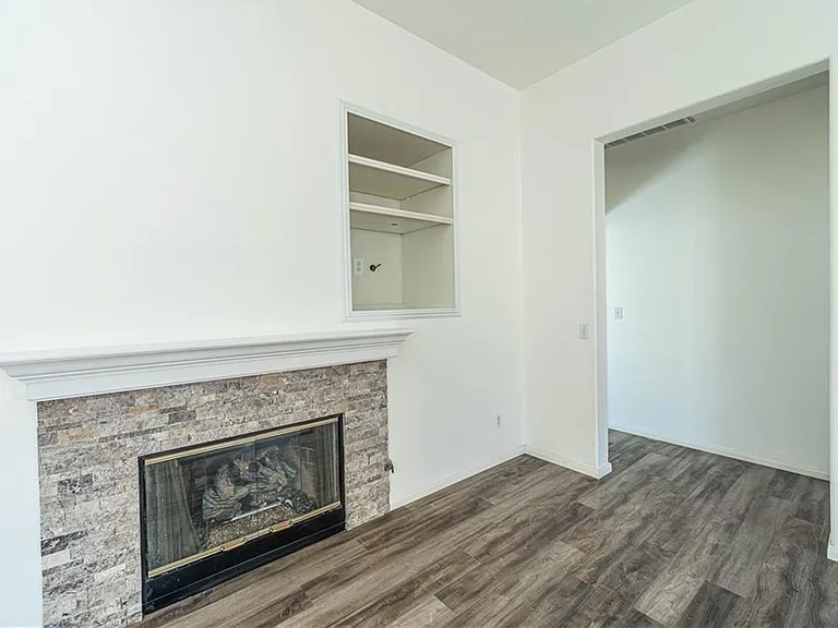 26345 Avenida Quintana — Photo 17