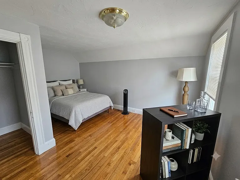 56 Curtis St #3 — Photo 6