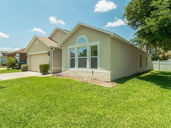 2nd image of 14151 Econ Woods Ln