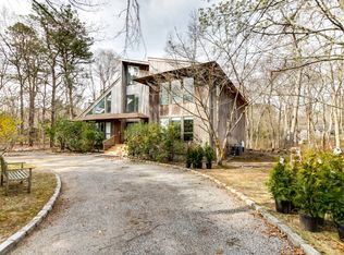 65 Old Country Rd, East Quogue, NY 11942