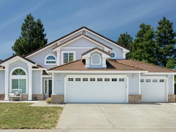 742 Fox Hollow Way, Vacaville, CA 95687