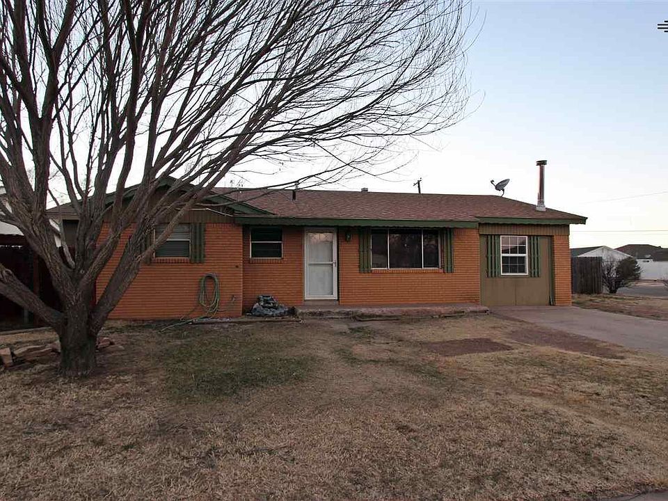 1st image of 361 Circle Dr