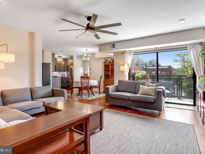 7611 Maple Ave APT 803, Takoma Park, MD, 20912