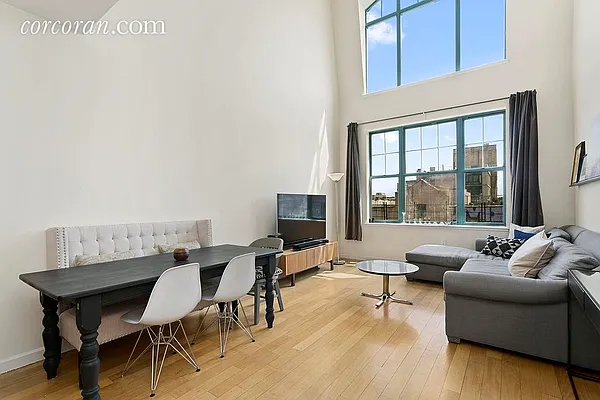 Sold by Corcoran | media 24