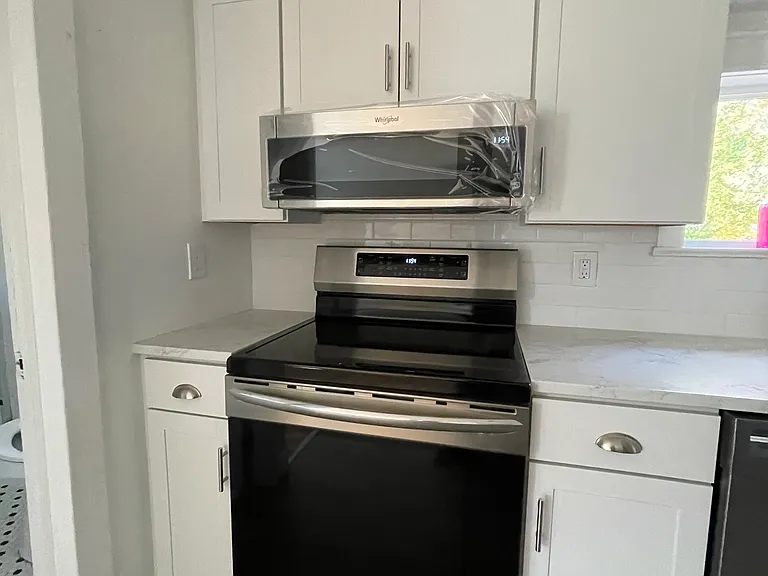 15A South St #A — Photo 2