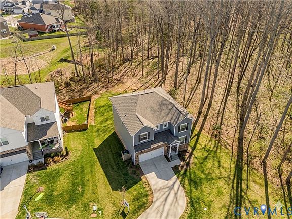 3rd image of 2611 Cedarville Ct