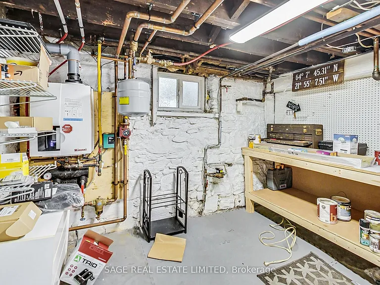 46 Alberta Ave — Photo 42