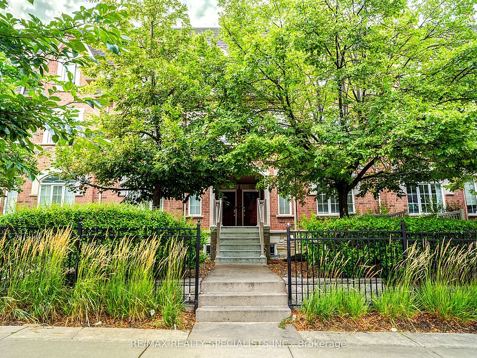 1st image of 615 Shoreline Dr #11