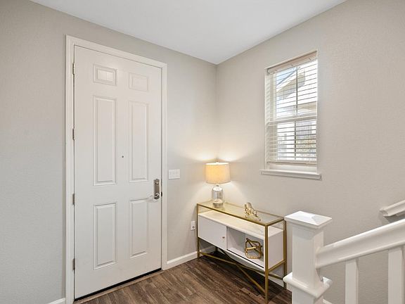 5th image of 7093 Calistoga Ln