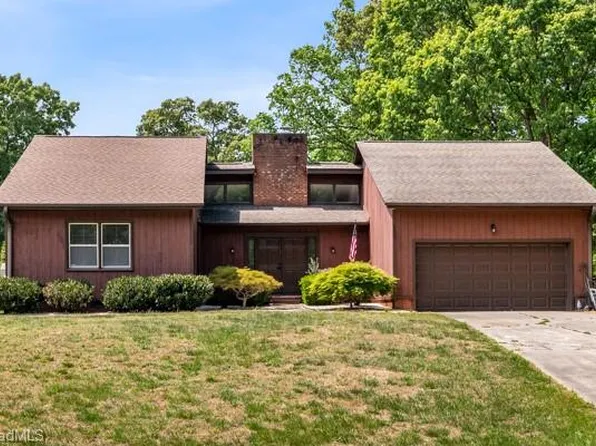 4220 Mae Len Dr, Winston Salem, NC 27107