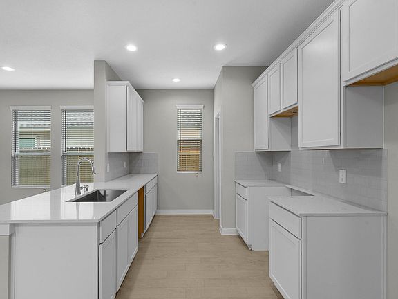 2nd image of 3122 Spitfire Dr