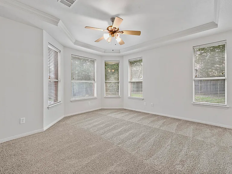 1711 Peregrine Dr — Photo 15