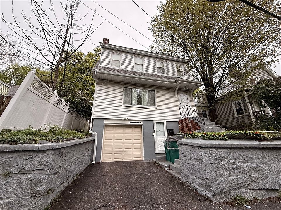 1st image of 18 Pleasant St