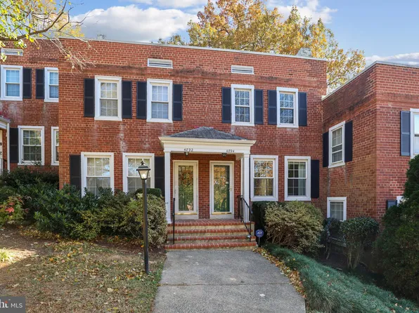 4894 28th St S, Arlington, VA 22206