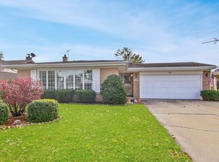 135 W Kathleen Dr, Des Plaines, IL 60016