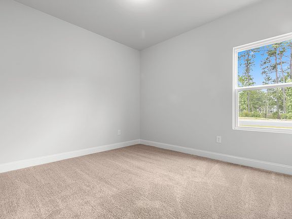 5th image of 539 Forthlin Dr NW