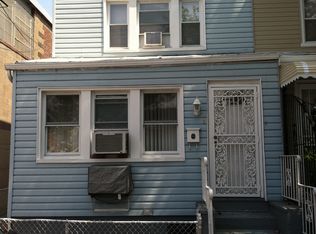 5751 58th Pl, Maspeth, NY 11378