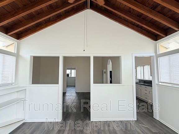 2nd image of 1728 N California St