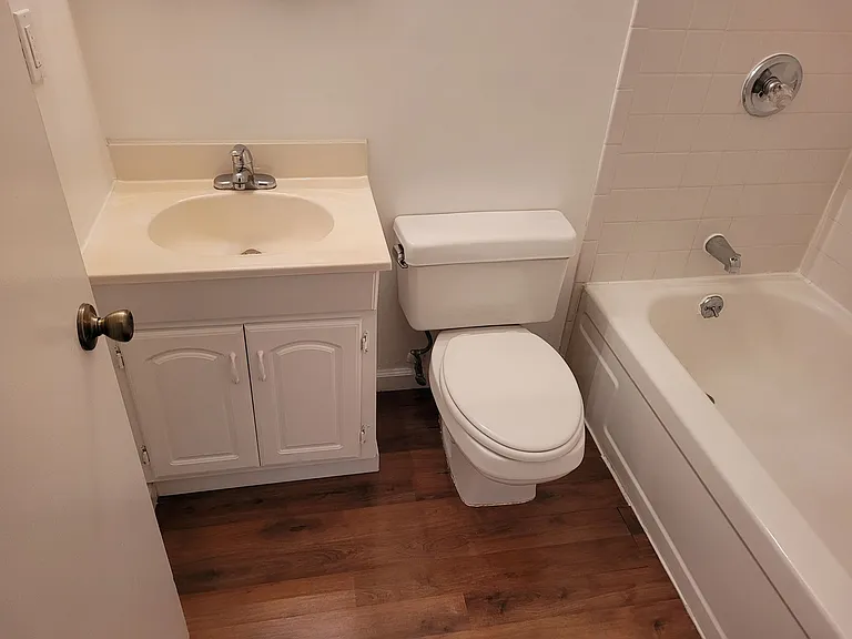 All Single Story Apartment Community — Photo 20