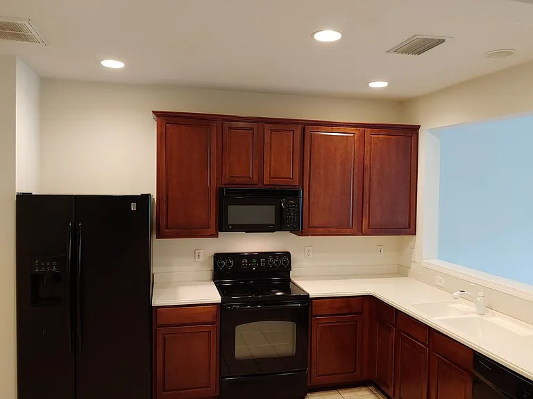 13366 Stone Pond Dr — Photo 9