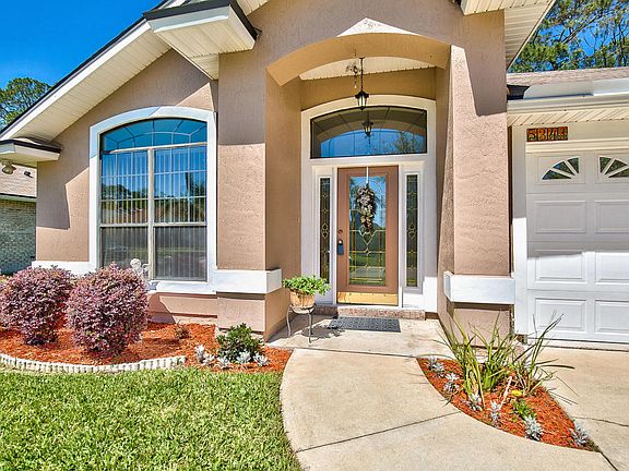 2nd image of 5341 Lake Gardens Ln
