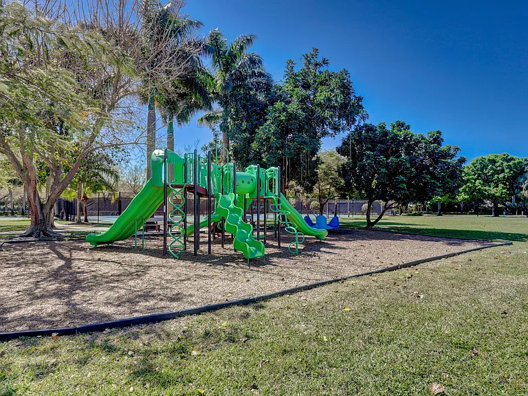 6319 C Durham Dr — Photo 60