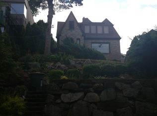 2516 12th Ave W, Seattle, WA 98119