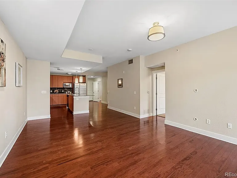 2240 N Clay St — Photo 18