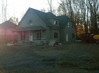 10 Briarwood Ln, Millerton, NY 12546