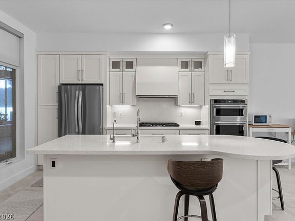 4th image of 8925 W Flamingo Rd Unit 101