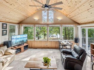 5705 Ridgeway Cir, Gainesville, GA 30506