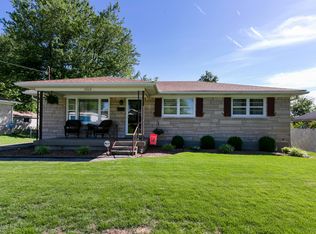 3003 Flair Knoll Dr, Louisville, KY 40216