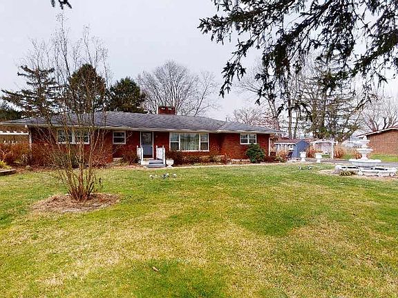 3rd image of 99 Township Road 1233
