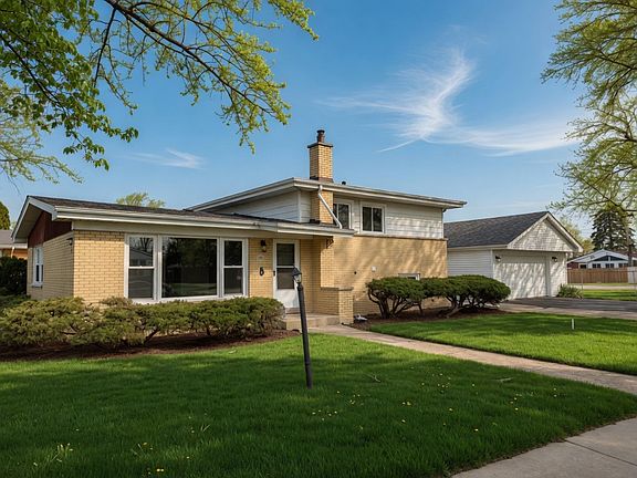 2nd image of 191 Kathleen Ln