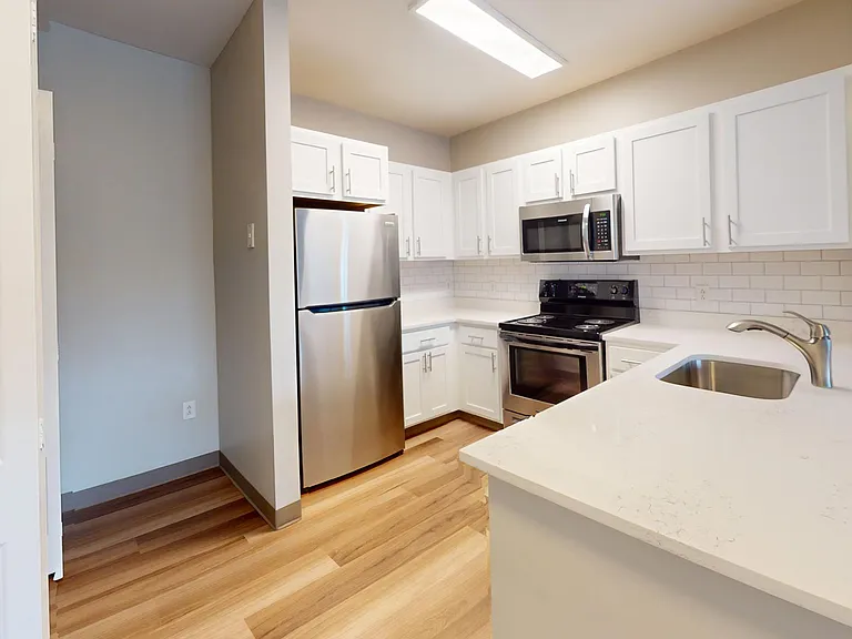 Union Place — Photo 32