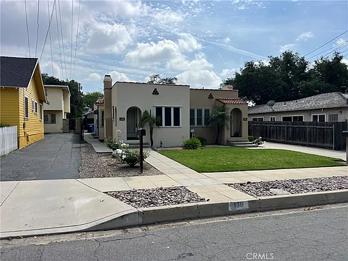 136 Poinsettia Ave Photo 1