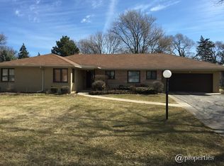 2159 Woodview Ln, Park Ridge, IL 60068