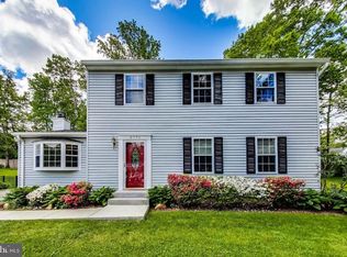 9771 Turnbuckle Dr, Burke, VA 22015